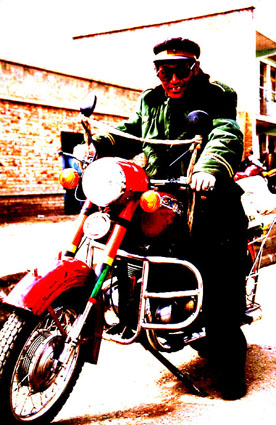 Motorcycle man (Haka)