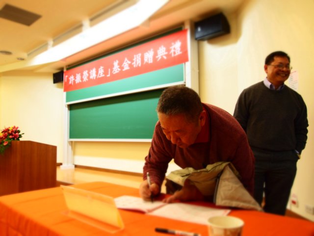 p1027962.jpg